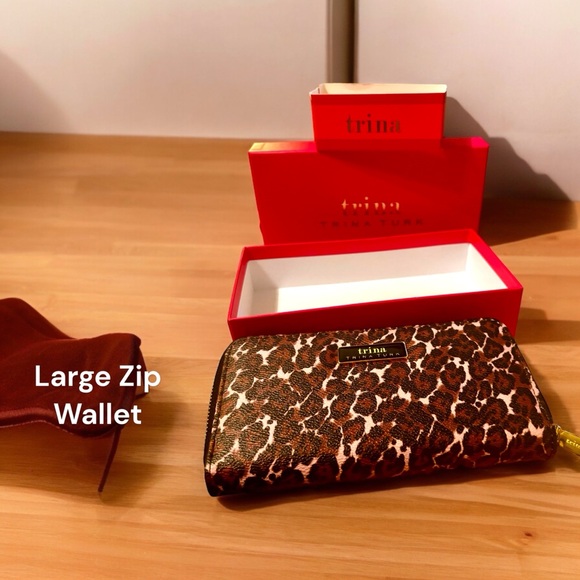 Trina Turk Wallet - Picture 2 of 8